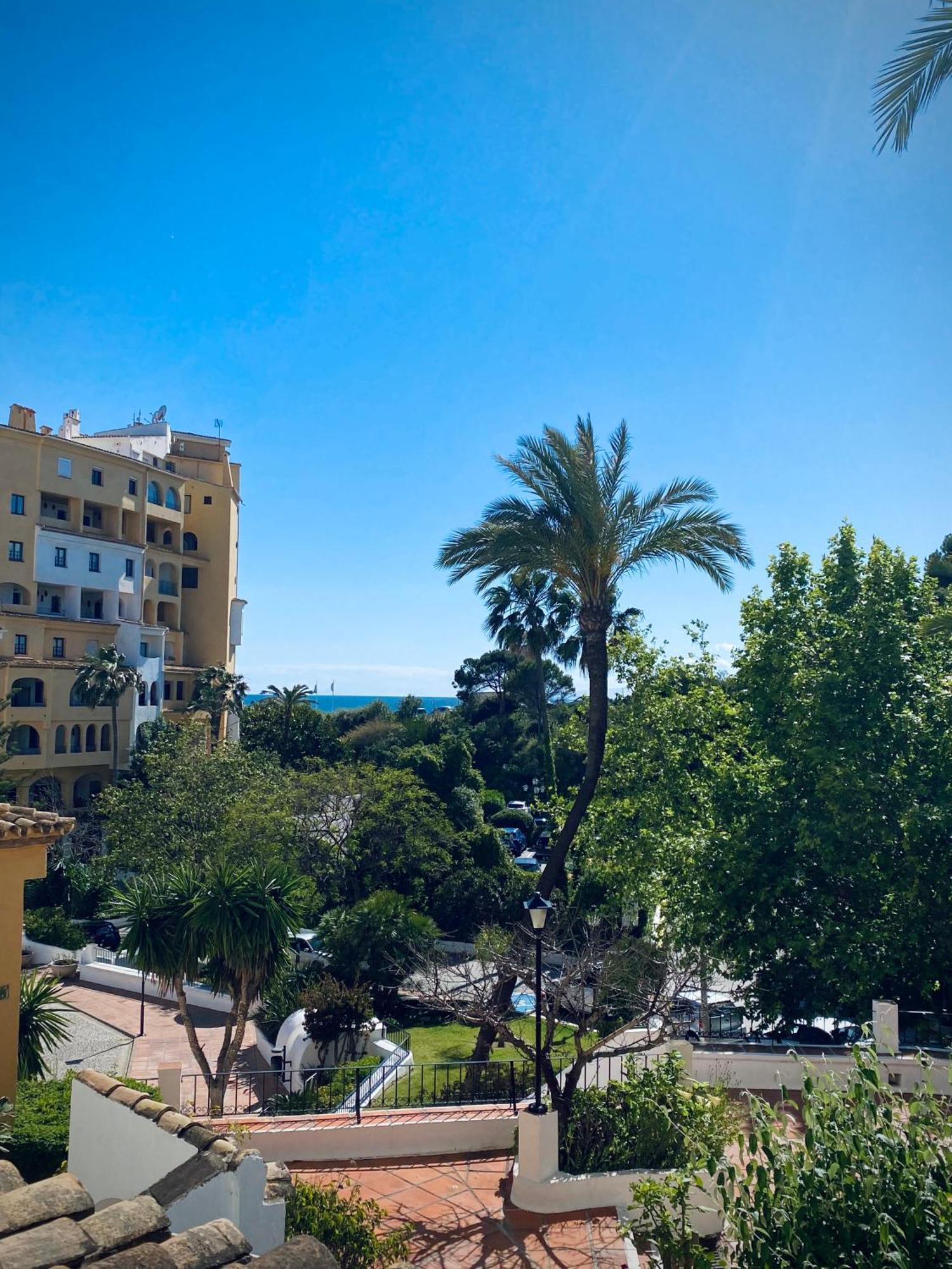 Luminoso Apartamento Para Dos Personas En Cabopino Marbella Exterior foto